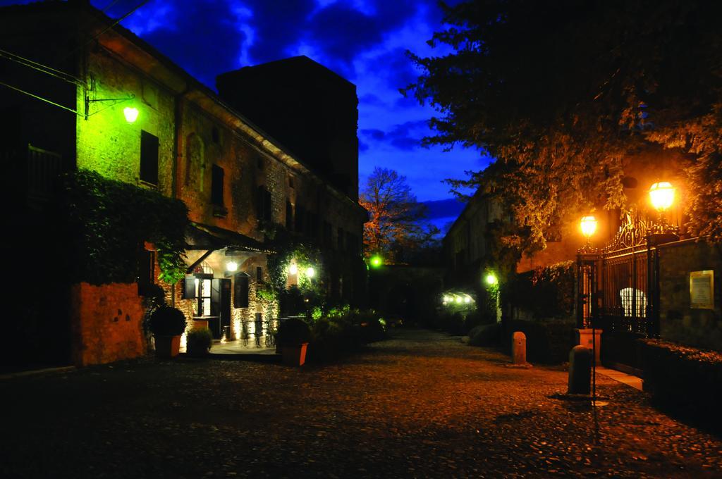 Hotel Torre Di San Martino Гаццола-ди-Ривальта Экстерьер фото