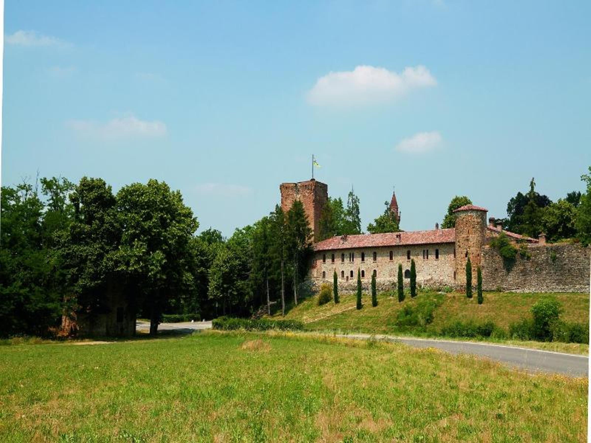 Hotel Torre Di San Martino Гаццола-ди-Ривальта Экстерьер фото
